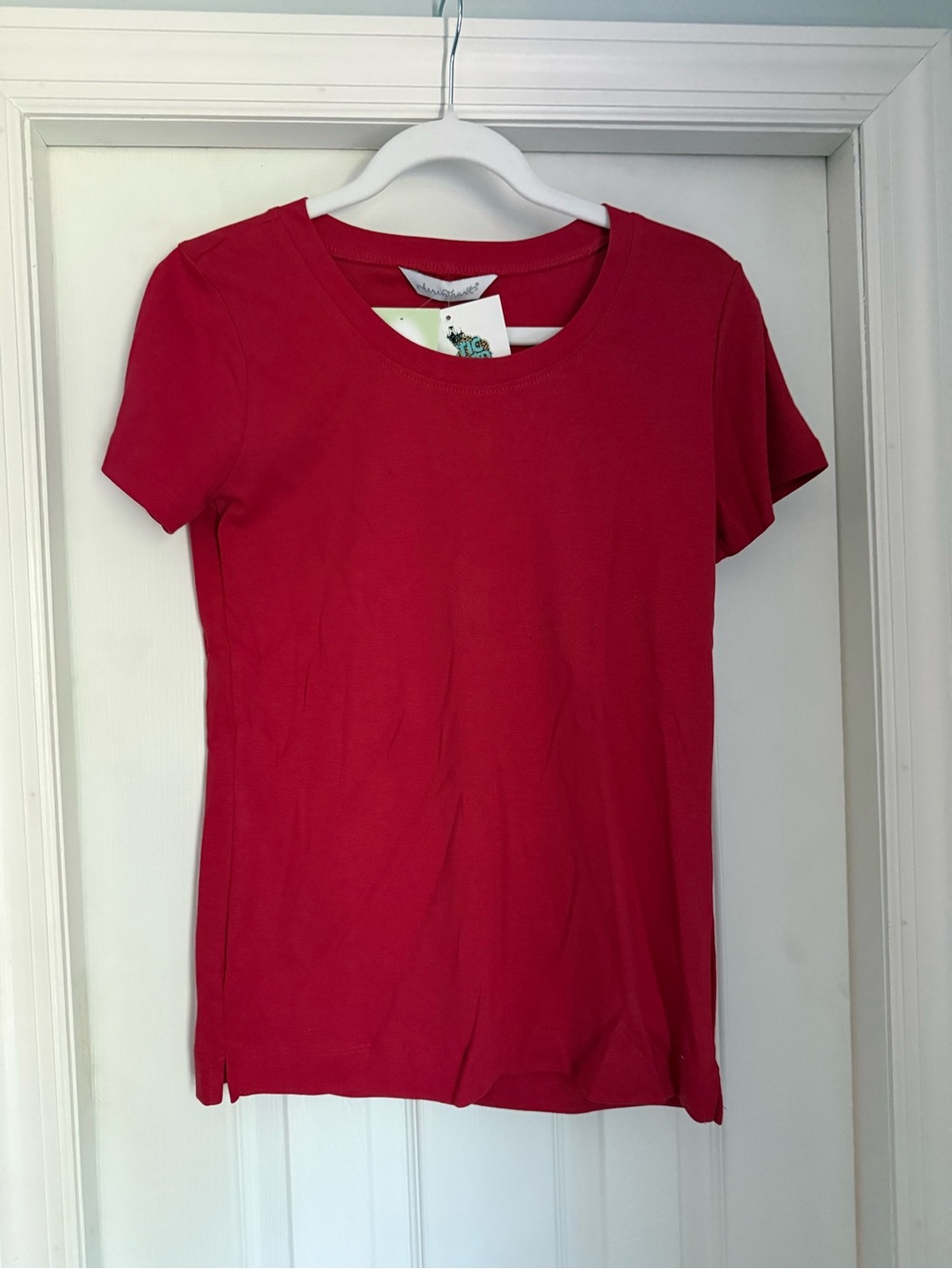 KEREN hart Red Short Sleeve Crewneck Tee